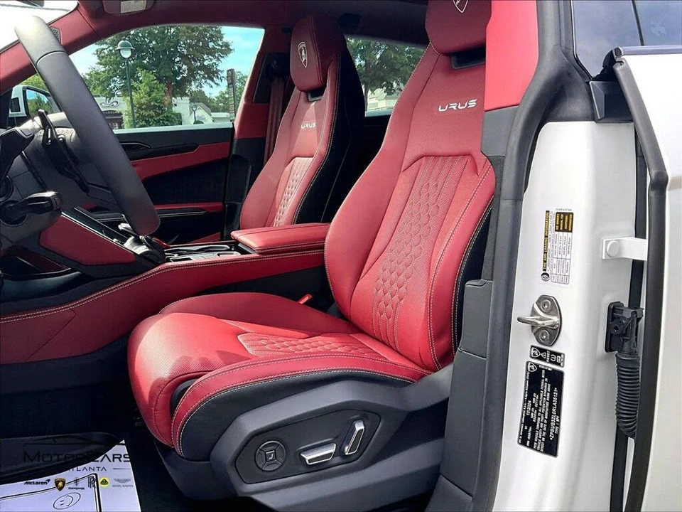 2024 Lamborghini Urus S - Image 21 of 30