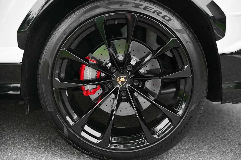 2024 Lamborghini Urus S - Image 21 of 31