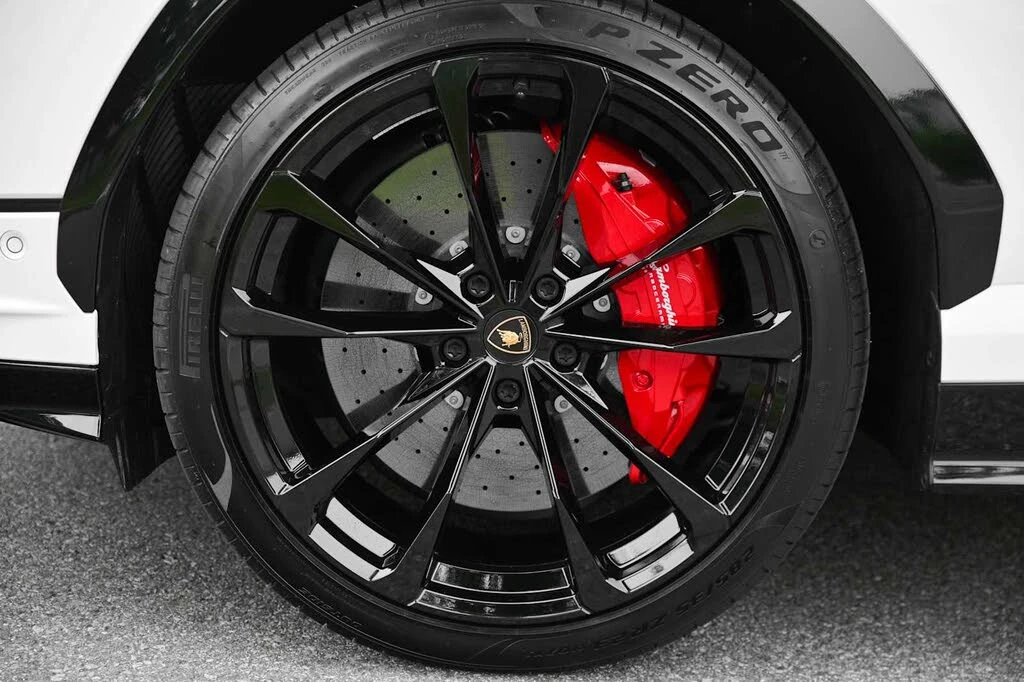 2024 Lamborghini Urus S - Image 20 of 31