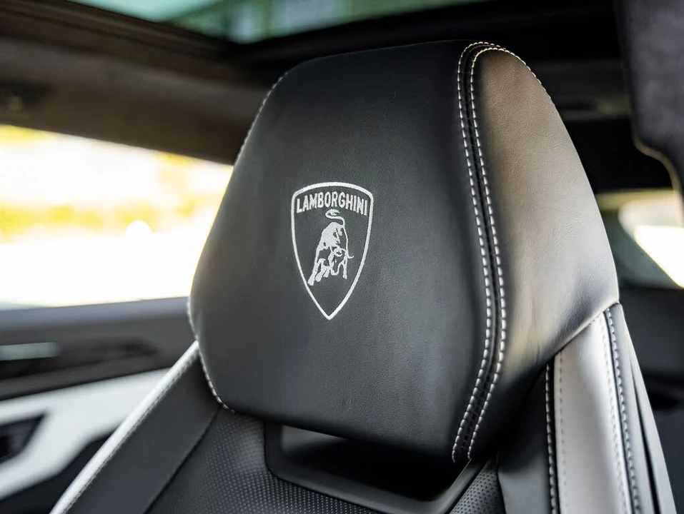 2024 Lamborghini Urus S - Image 28 of 31