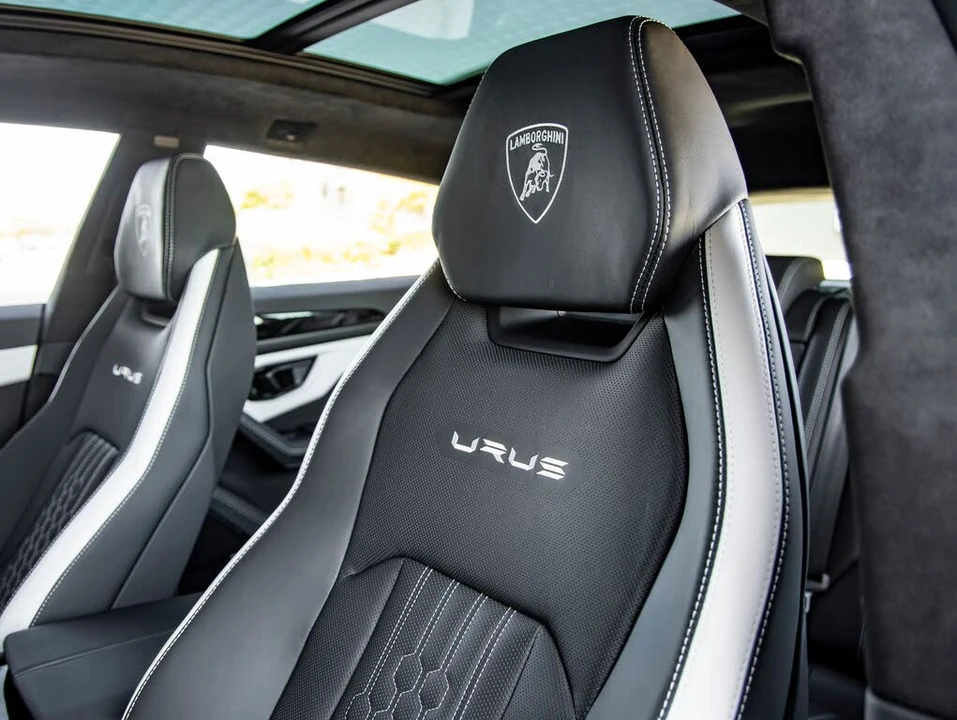 2024 Lamborghini Urus S - Image 27 of 31