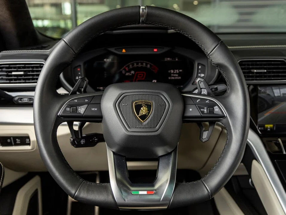 2024 Lamborghini Urus S - Image 31 of 31