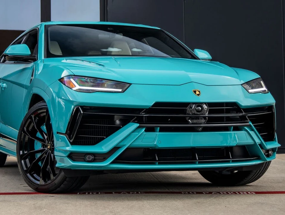 2024 Lamborghini Urus S - Image 5 of 31