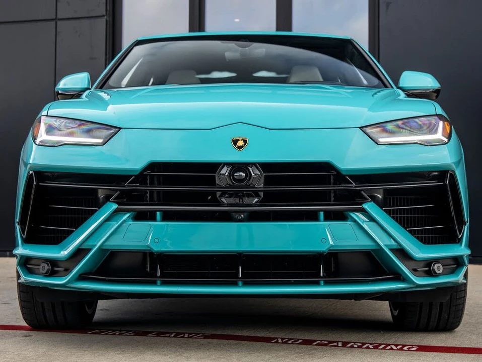 2024 Lamborghini Urus S - Image 4 of 31