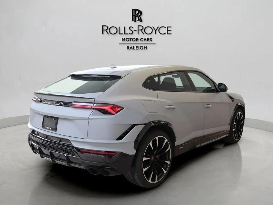 2024 Lamborghini Urus S - Image 4 of 31