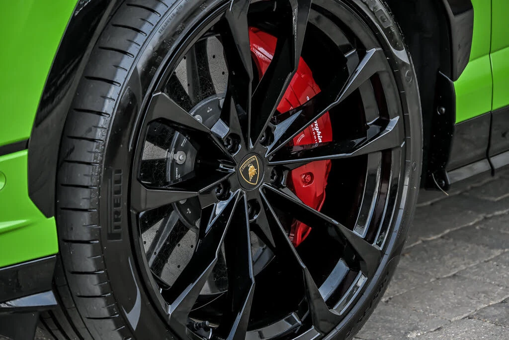 2024 Lamborghini Urus S - Image 8 of 31