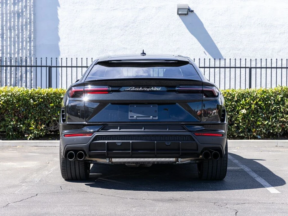 2024 Lamborghini Urus S - Image 7 of 31