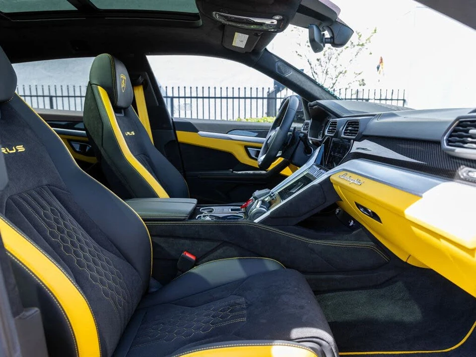 2024 Lamborghini Urus S - Image 24 of 31