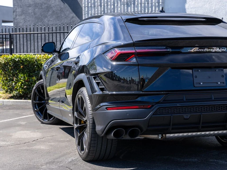 2024 Lamborghini Urus S - Image 4 of 31