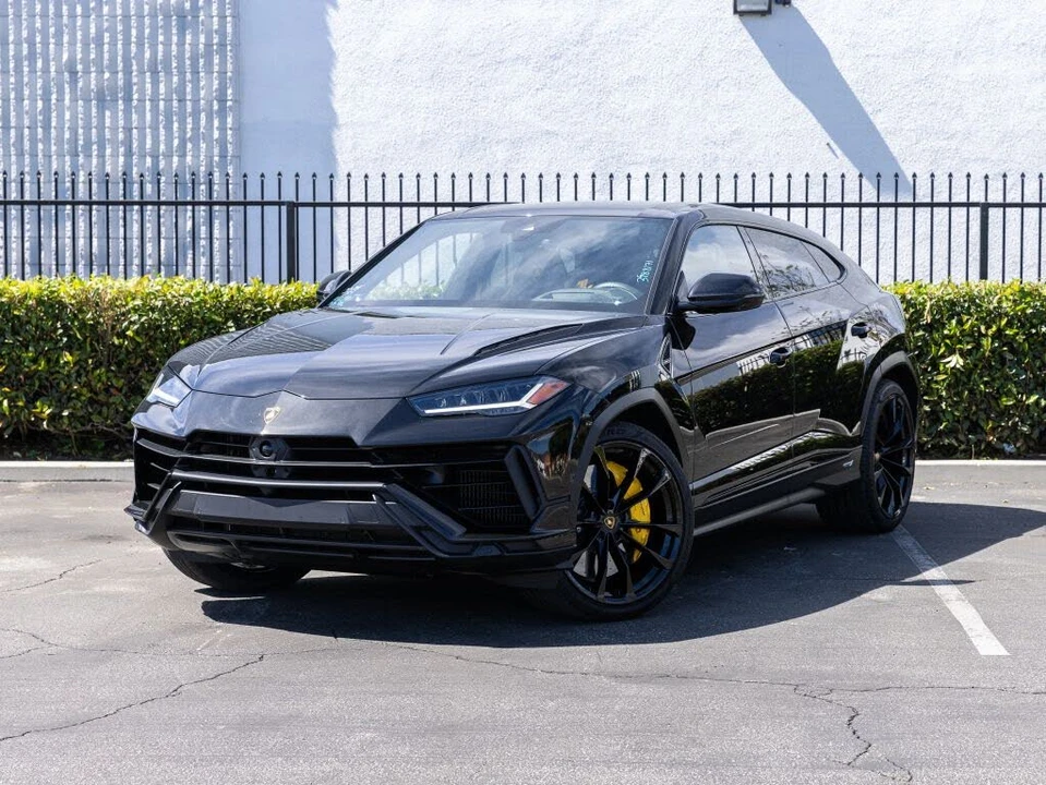 2024 Lamborghini Urus S - Image 19 of 31