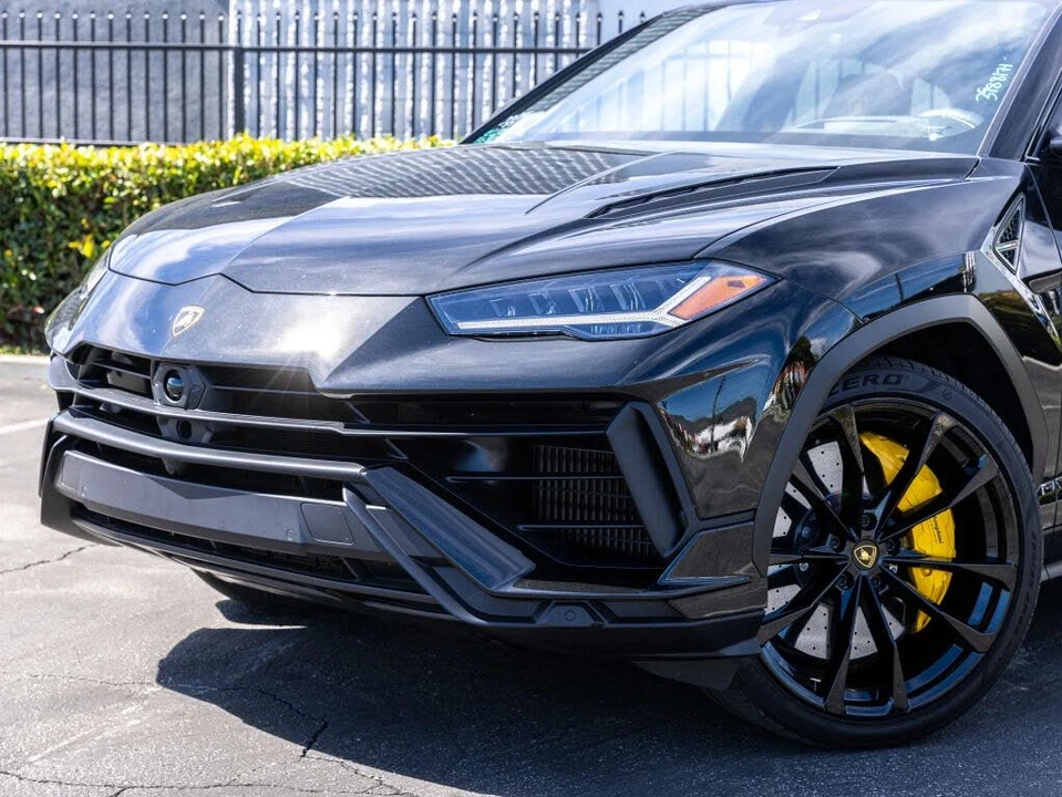 2024 Lamborghini Urus S - Image 18 of 31