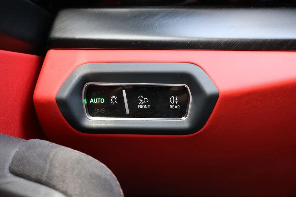 2024 Lamborghini Urus S - Image 16 of 31