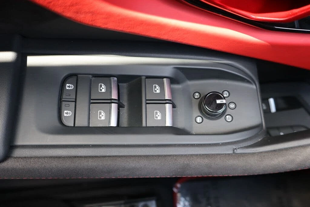 2024 Lamborghini Urus S - Image 28 of 31