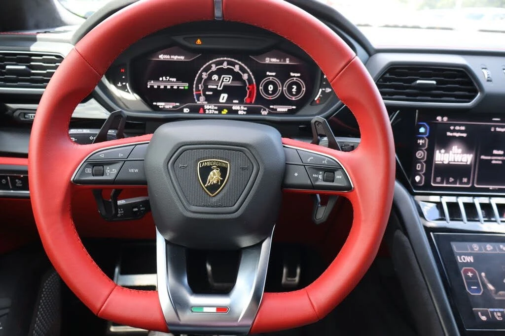 2024 Lamborghini Urus S - Image 6 of 31