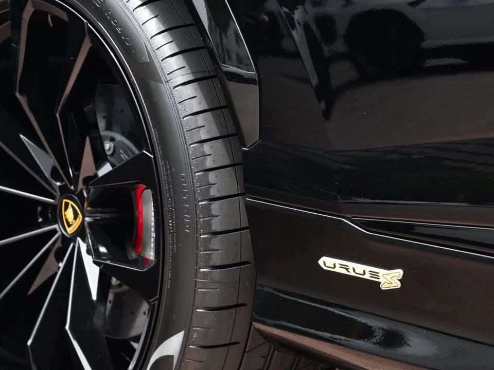 2024 Lamborghini Urus S - Image 10 of 27