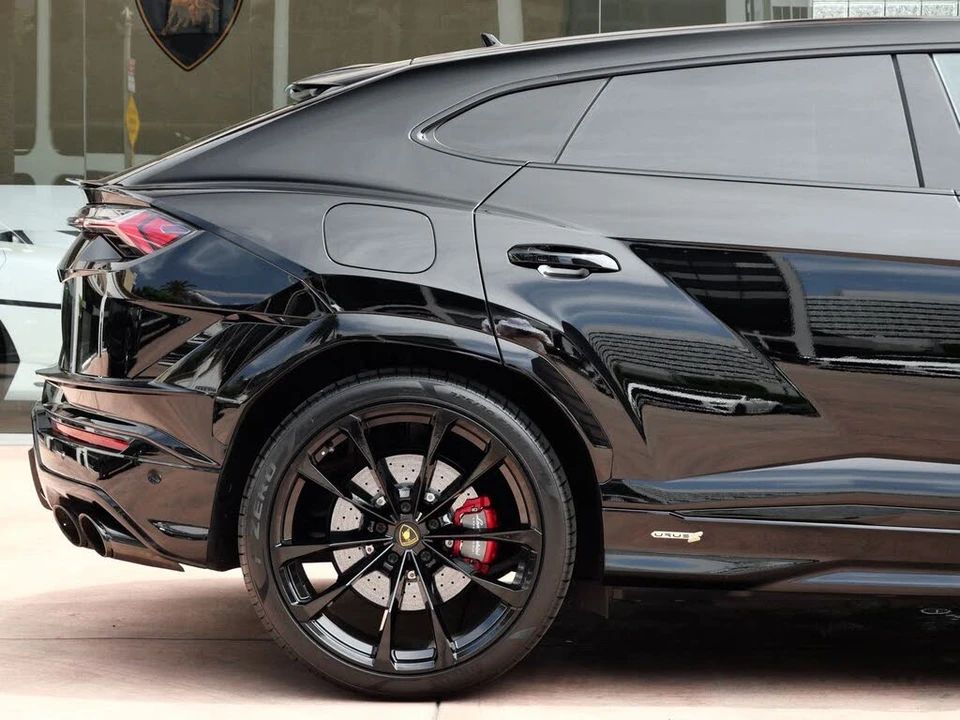 2024 Lamborghini Urus S - Image 11 of 27