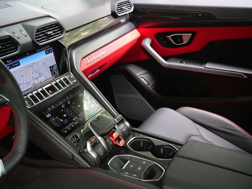 2024 Lamborghini Urus S - Image 15 of 27