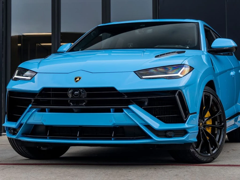 2024 Lamborghini Urus S - Image 3 of 31
