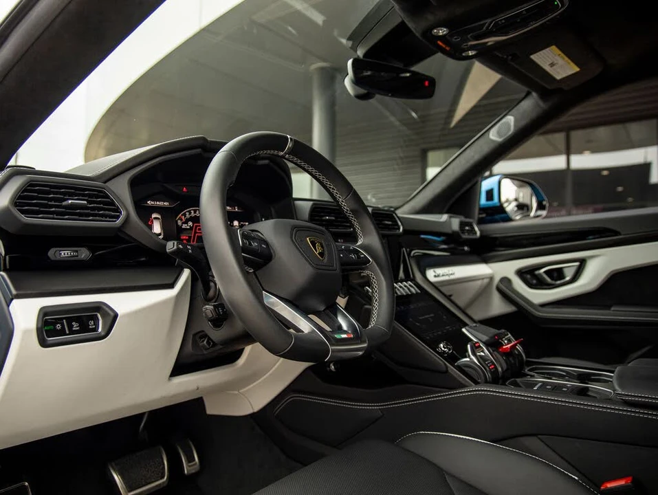 2024 Lamborghini Urus S - Image 23 of 31