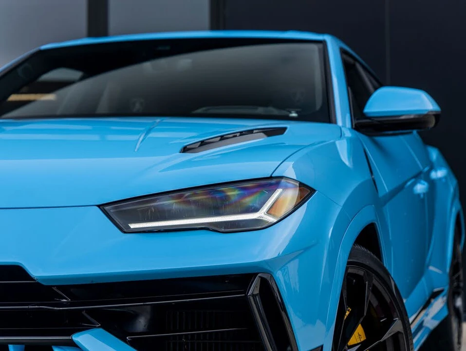 2024 Lamborghini Urus S - Image 15 of 31