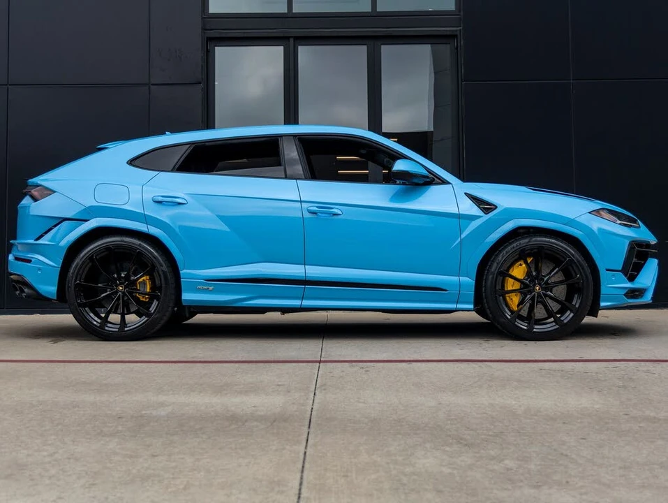 2024 Lamborghini Urus S - Image 10 of 31