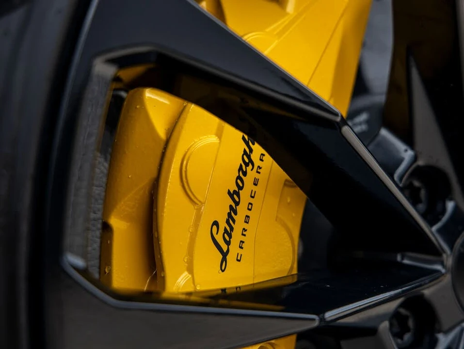 2024 Lamborghini Urus S - Image 17 of 31