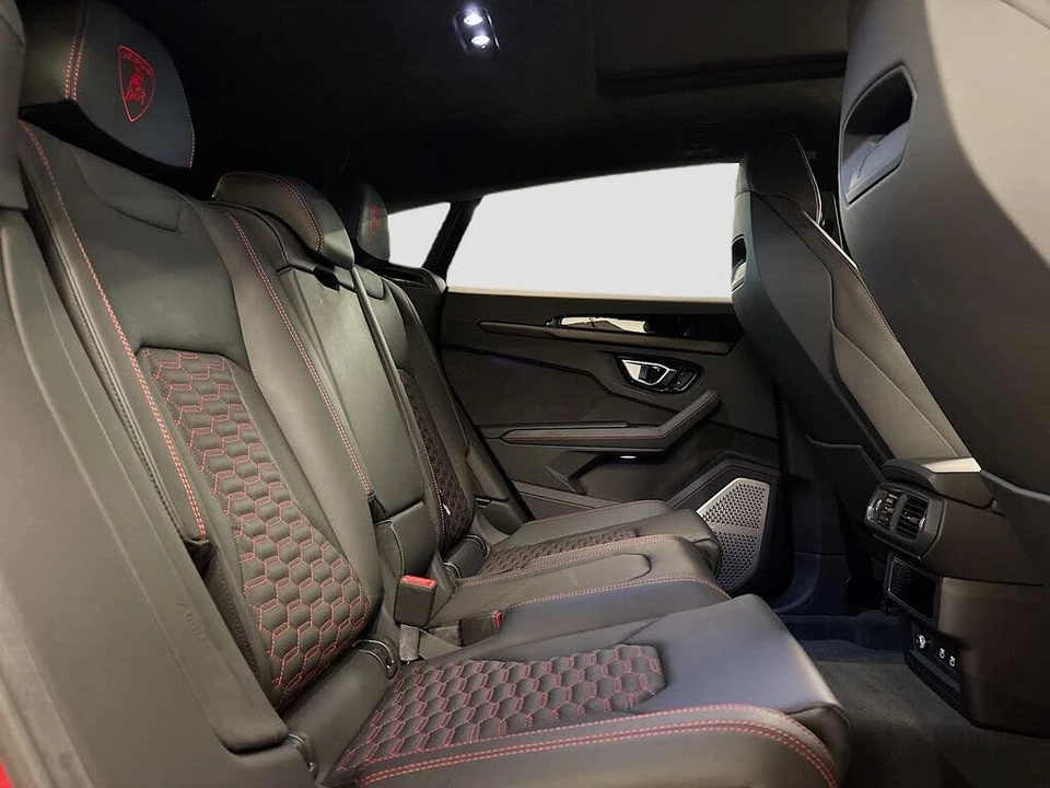 2024 Lamborghini Urus S - Image 15 of 31