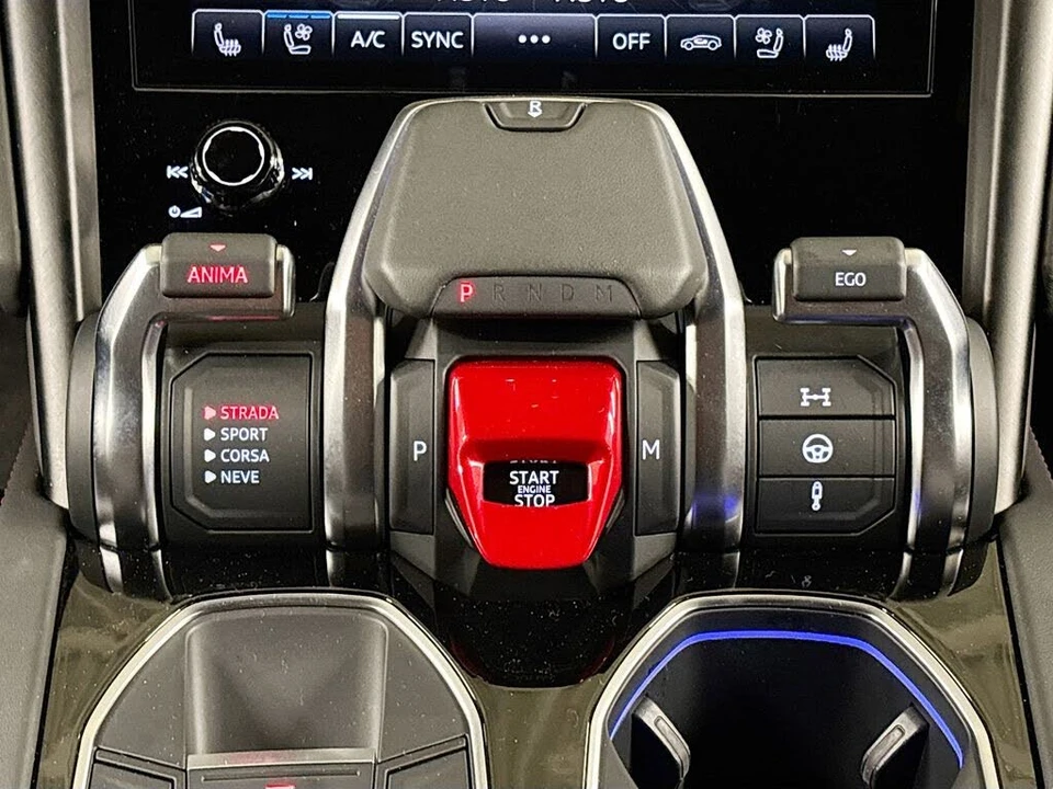 2024 Lamborghini Urus S - Image 12 of 31