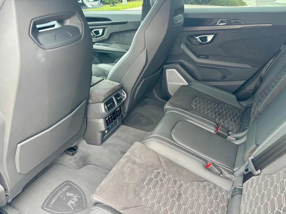 2024 Lamborghini Urus S - Image 21 of 31