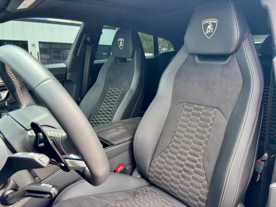 2024 Lamborghini Urus S - Image 19 of 31