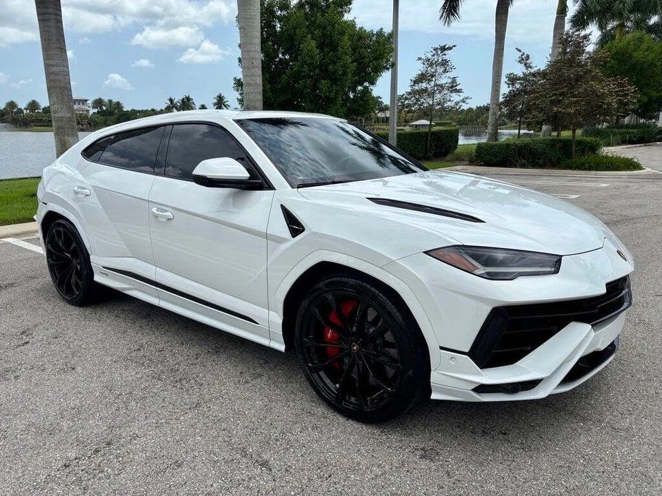 2024 Lamborghini Urus S - Image 4 of 31