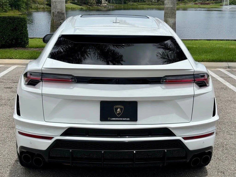 2024 Lamborghini Urus S - Image 7 of 31