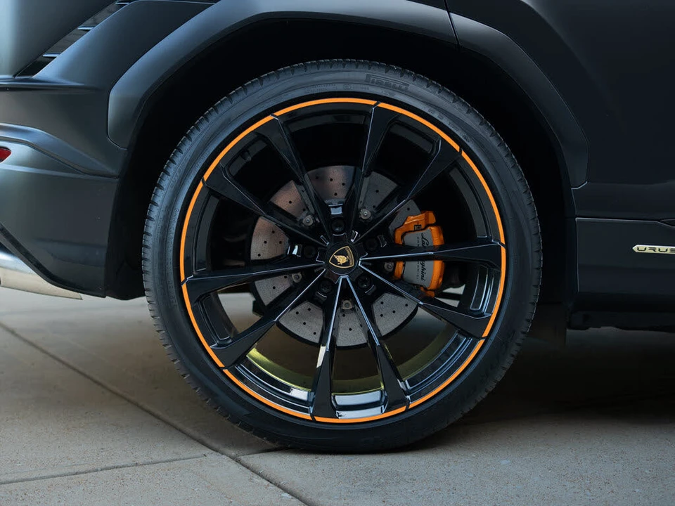 2024 Lamborghini Urus S - Image 17 of 31