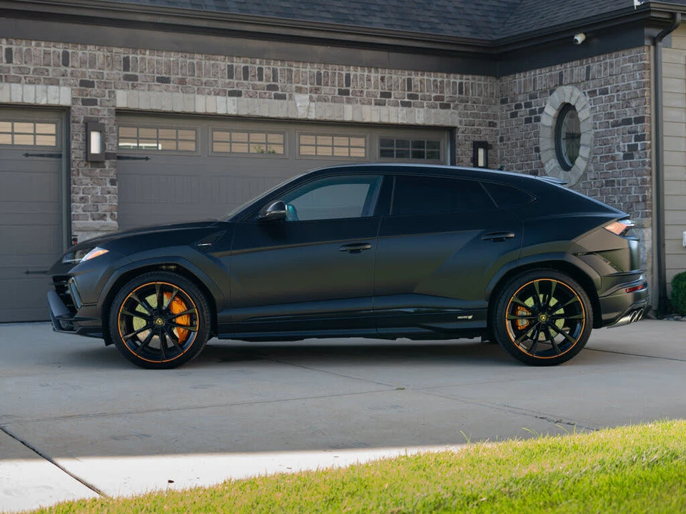 2024 Lamborghini Urus S - Image 3 of 31