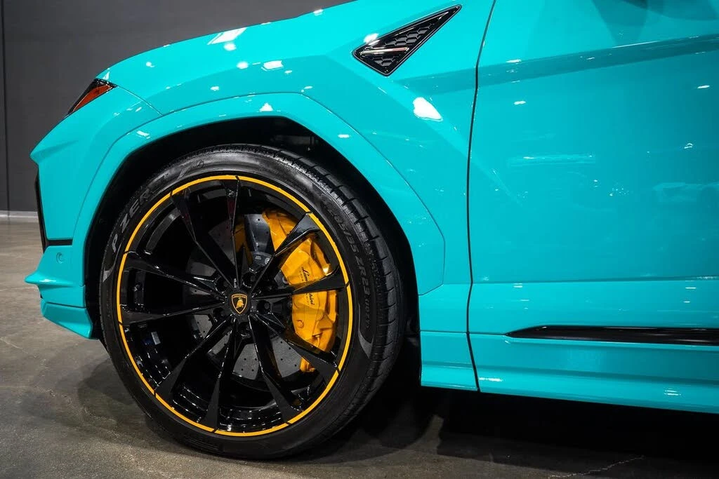 2024 Lamborghini Urus S - Image 19 of 31