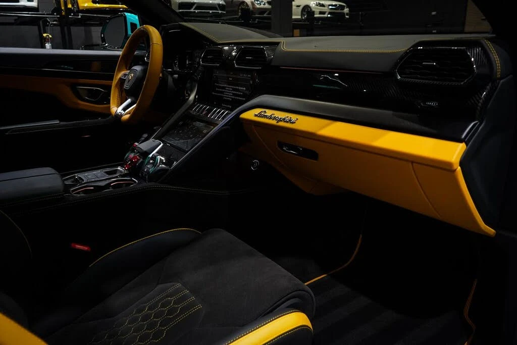 2024 Lamborghini Urus S - Image 30 of 31