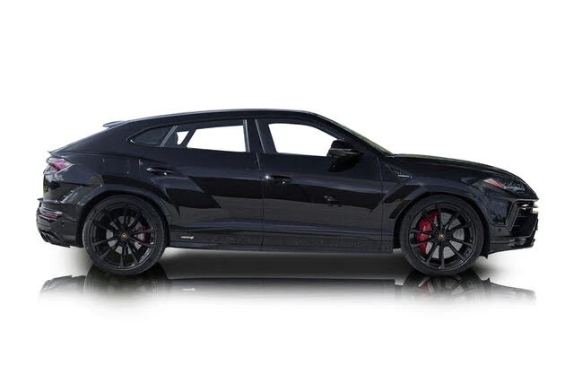 2024 Lamborghini Urus S - Image 2 of 31