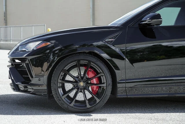 2024 Lamborghini Urus S - Image 4 of 31
