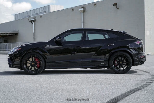 2024 Lamborghini Urus S - Image 3 of 31