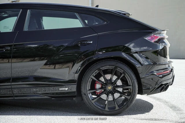 2024 Lamborghini Urus S - Image 5 of 31
