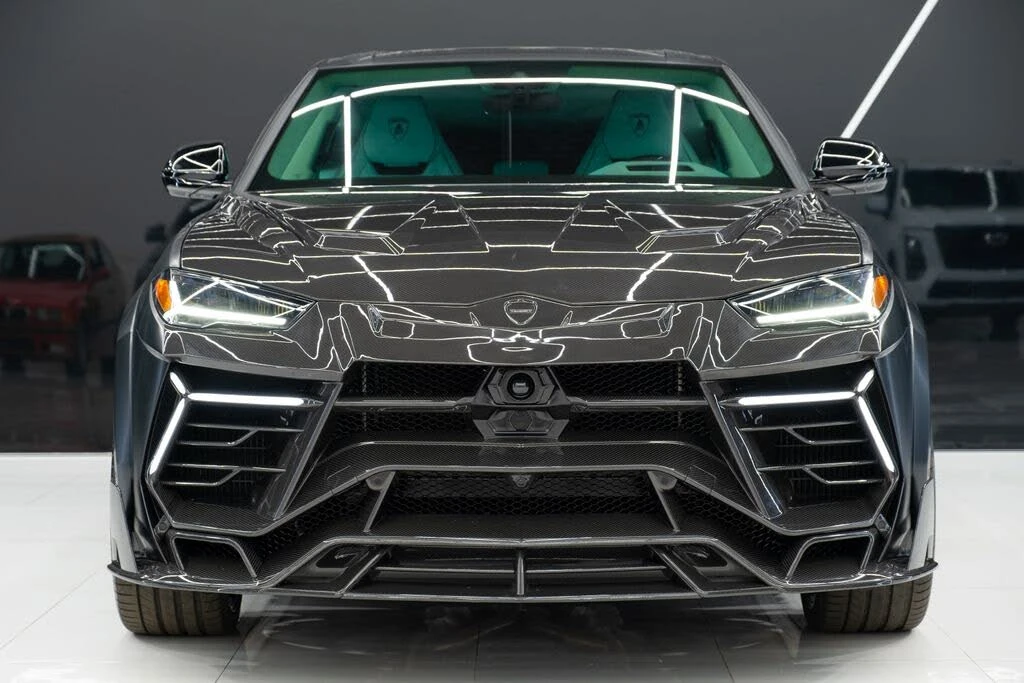 2024 Lamborghini Urus S - Image 2 of 31