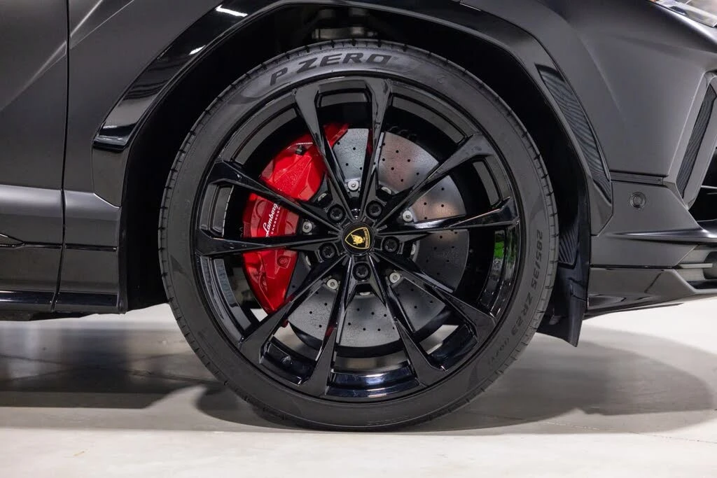 2024 Lamborghini Urus S - Image 24 of 31