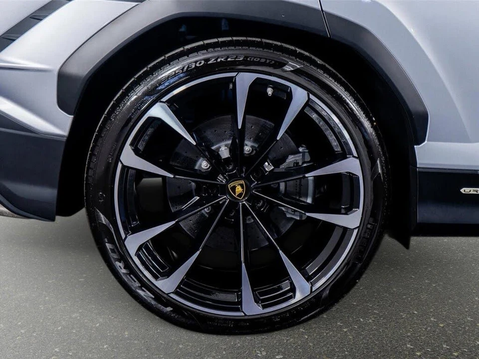 2024 Lamborghini Urus S - Image 7 of 30