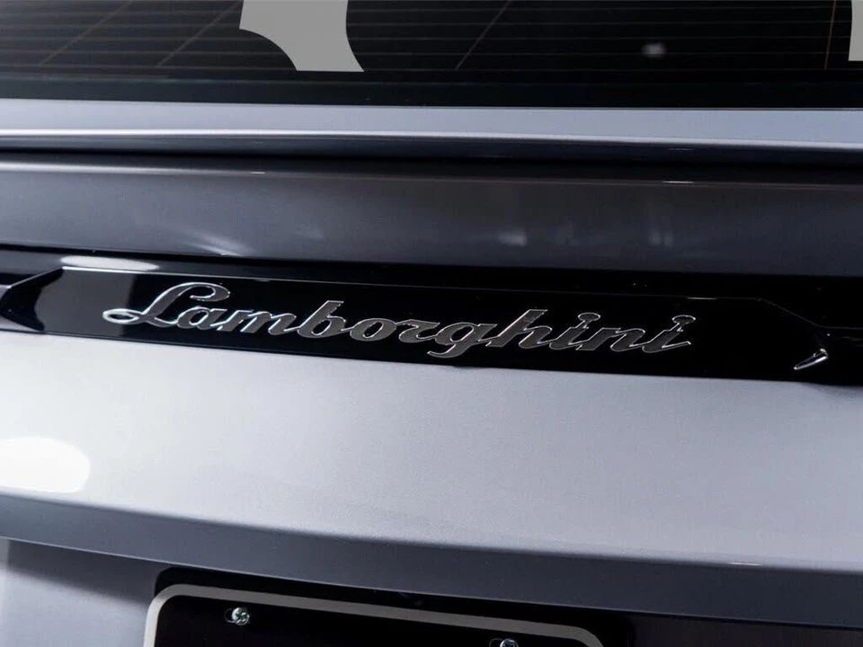 2024 Lamborghini Urus S - Image 12 of 30