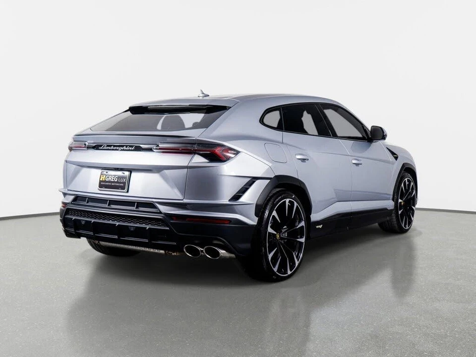 2024 Lamborghini Urus S - Image 8 of 30