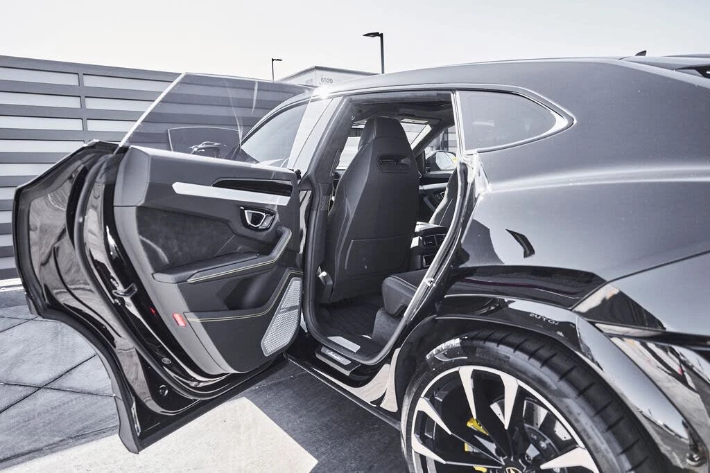 2024 Lamborghini Urus S - Image 28 of 31