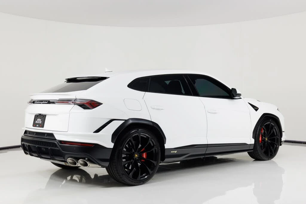 2024 Lamborghini Urus S - Image 3 of 31