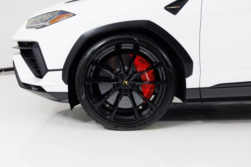 2024 Lamborghini Urus S - Image 9 of 31