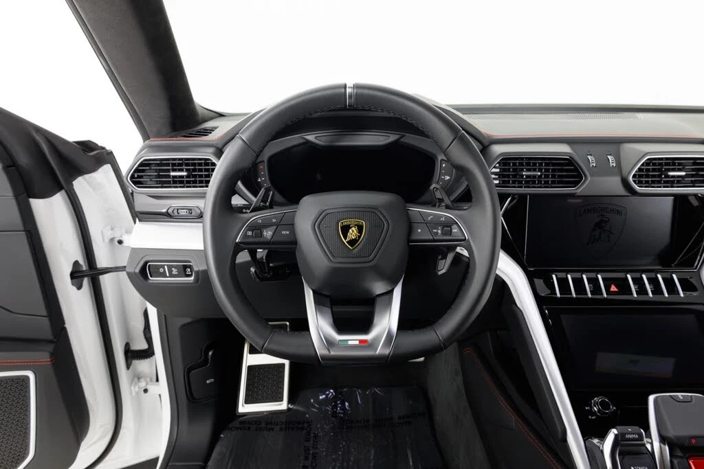 2024 Lamborghini Urus S - Image 20 of 31