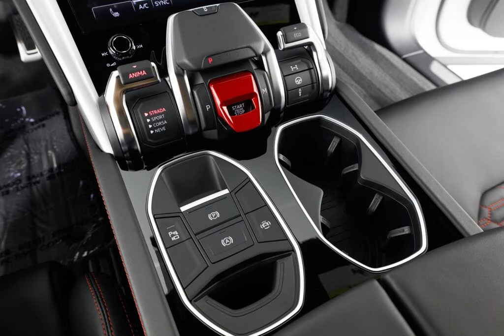 2024 Lamborghini Urus S - Image 27 of 31